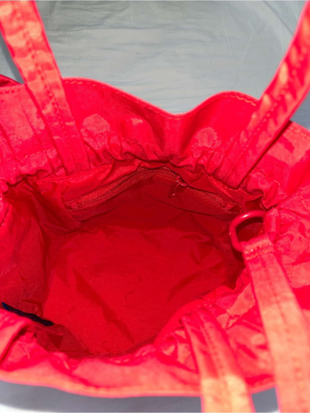 Red Drawstring Crossbody Drawstring Purse - Picture 7 of 9